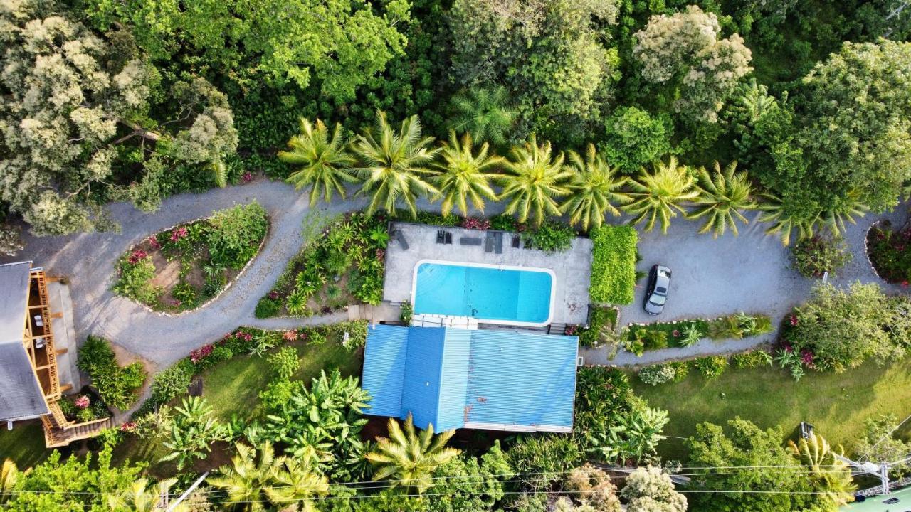 Guava Grove Resort & Villas Sandy Bay Exterior photo