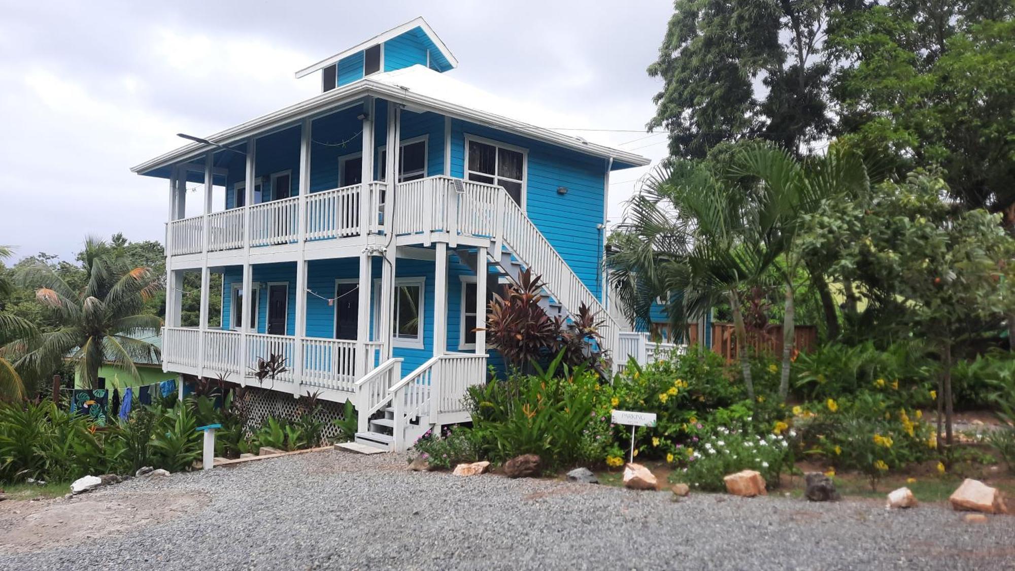 Guava Grove Resort & Villas Sandy Bay Exterior photo