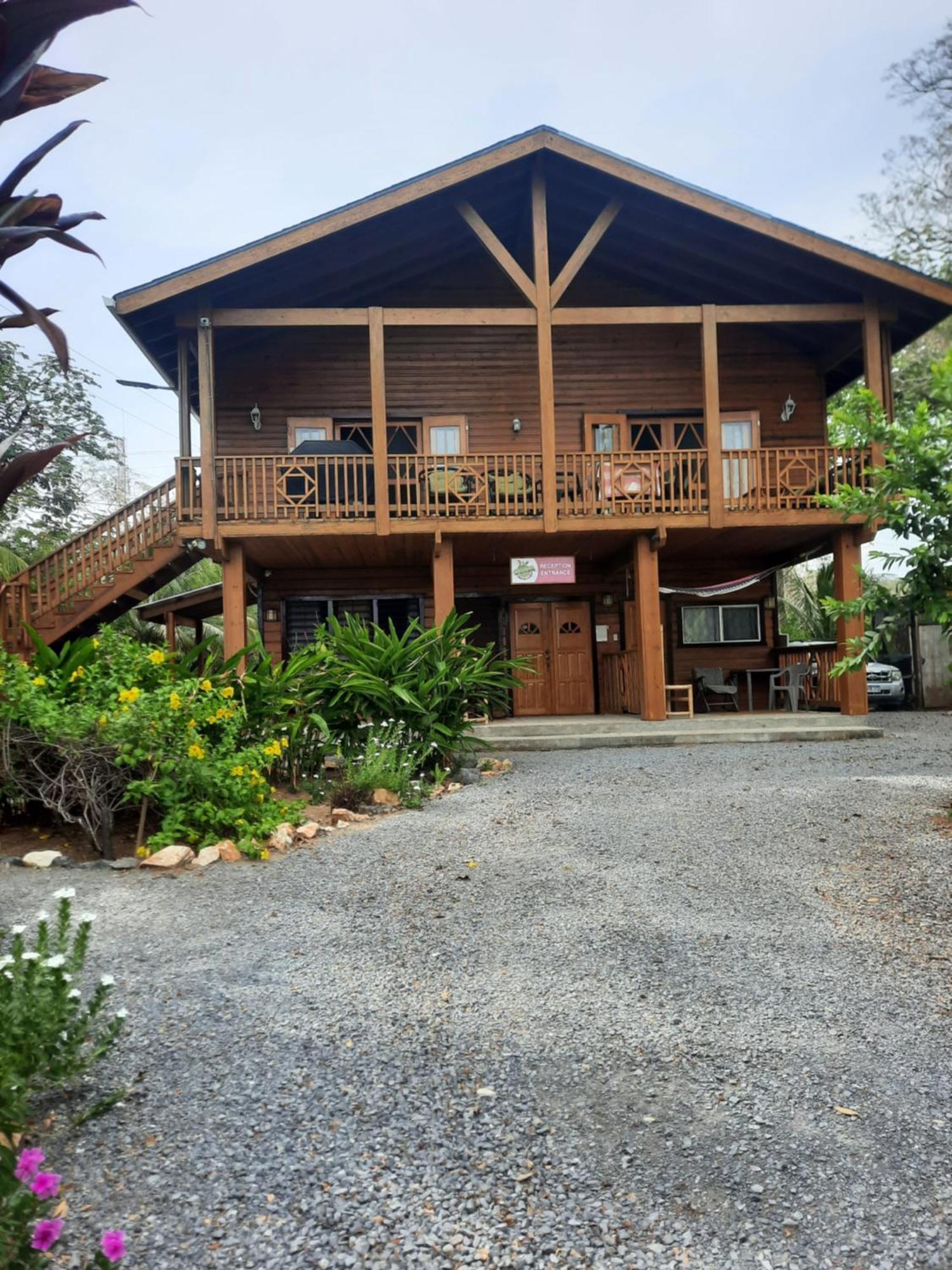 Guava Grove Resort & Villas Sandy Bay Exterior photo